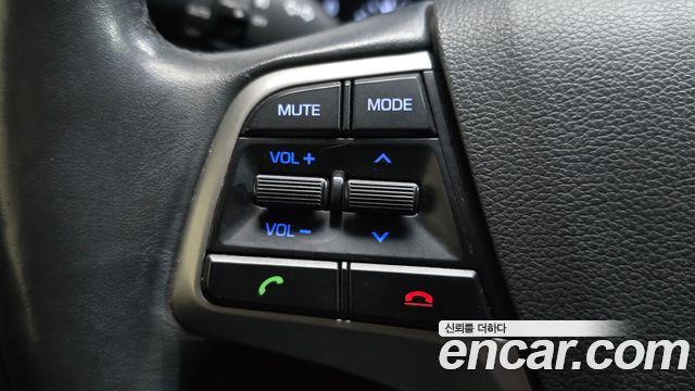 Hyundai AVANTE 2016 — photo 24