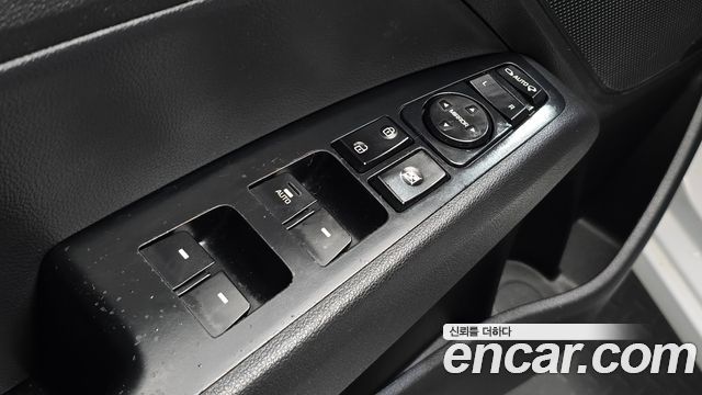 Hyundai AVANTE 2016 — photo 27