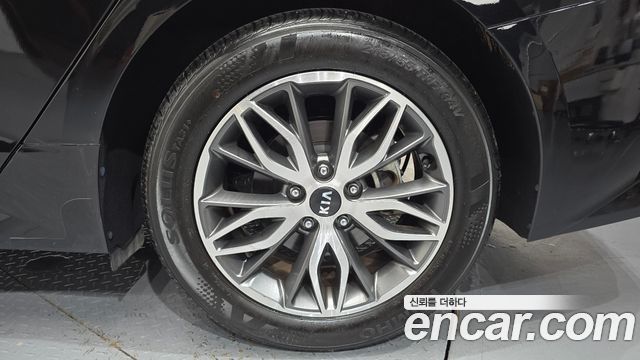 Kia K5 2021 — photo 7