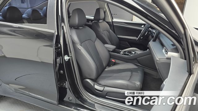 Kia K5 2021 — photo 16