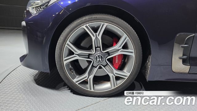 Kia Stinger 2018 — photo 5