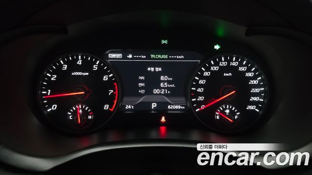 Kia Stinger 2018 — photo 8