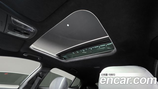 Kia Stinger 2018 — photo 16