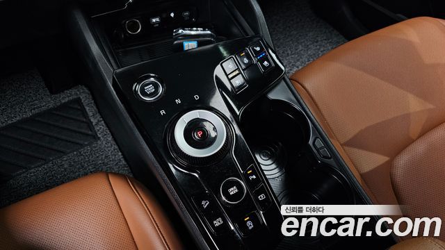 Kia Sportage 2023 — photo 9