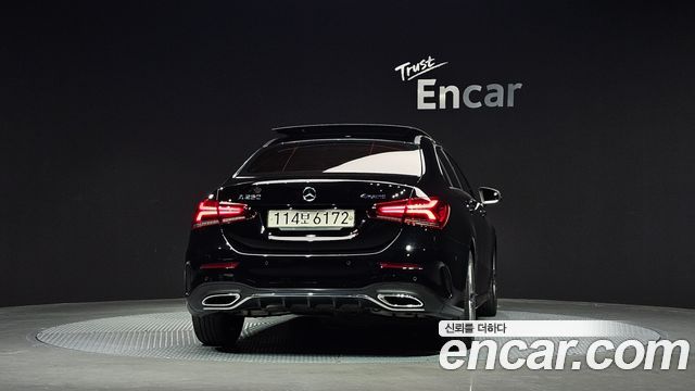 Mercedes-Benz A-Class 2022 — photo 4