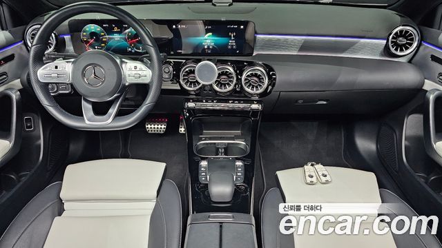 Mercedes-Benz A-Class 2022 — photo 7