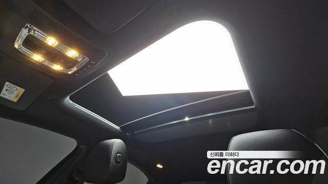 Mercedes-Benz A-Class 2022 — photo 11