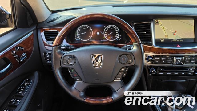 Hyundai Equus 2015 — photo 12