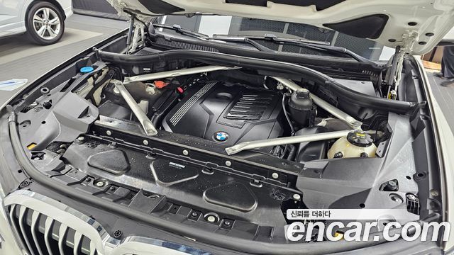 BMW X7 2021 — photo 6