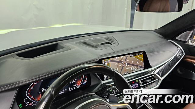 BMW X7 2021 — photo 30