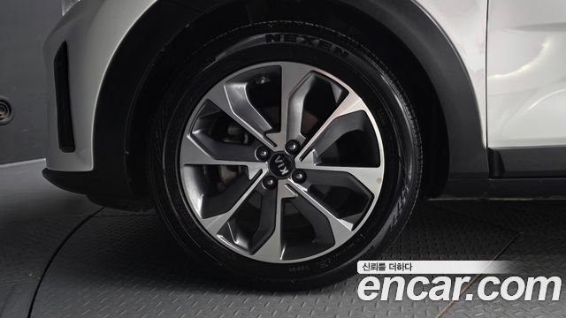Kia Stonic 2019 — photo 5
