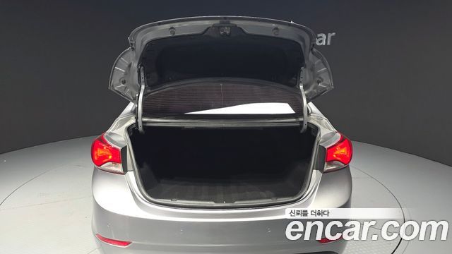 Hyundai AVANTE 2014 — photo 28