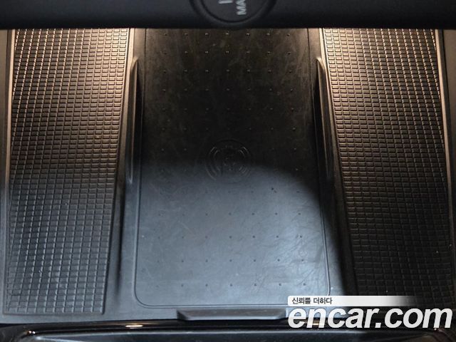 Volvo XC40 2026 — photo 17