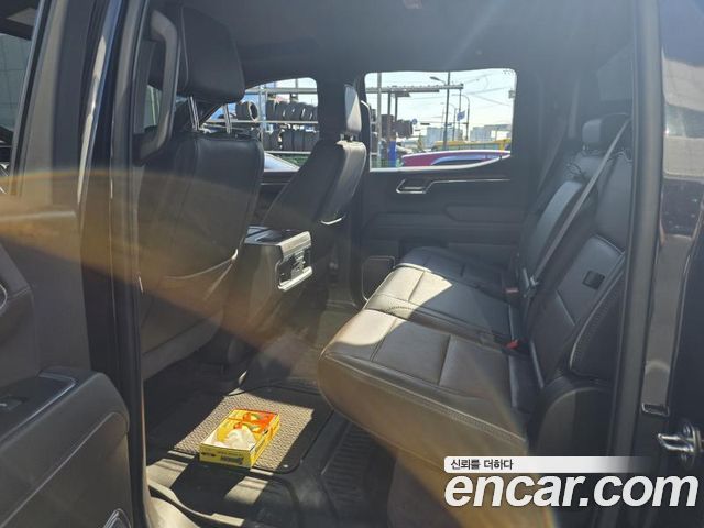 GMC Sierra 2023 — photo 4