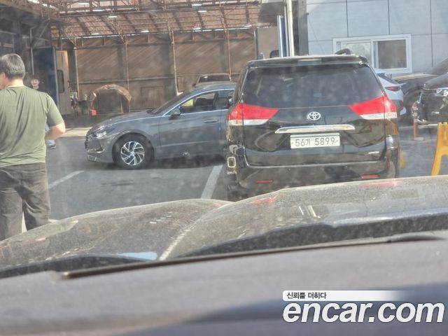 GMC Sierra 2023 — photo 8