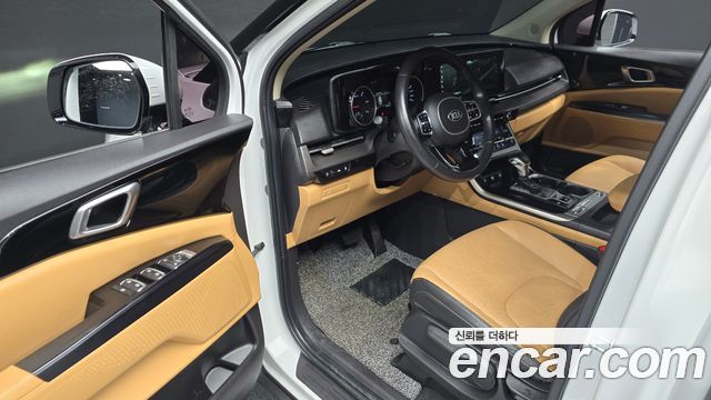 Kia Canival 2021 — photo 10