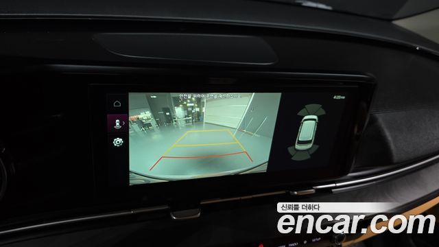 Kia Canival 2021 — photo 14