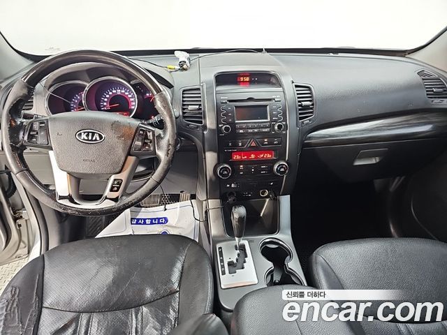Kia Sorento 2011 — photo 5