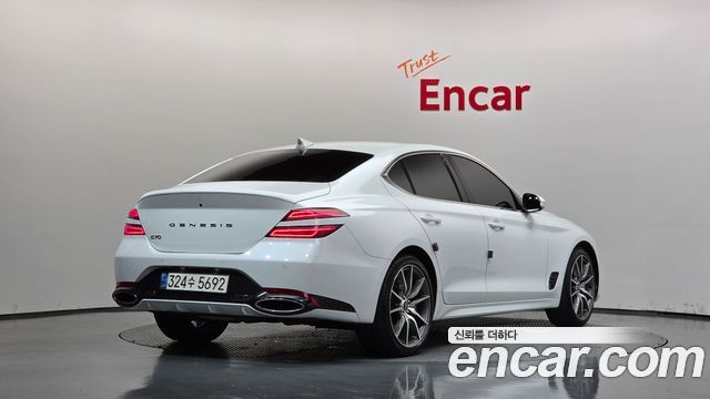 Genesis G70 2021 — photo 2
