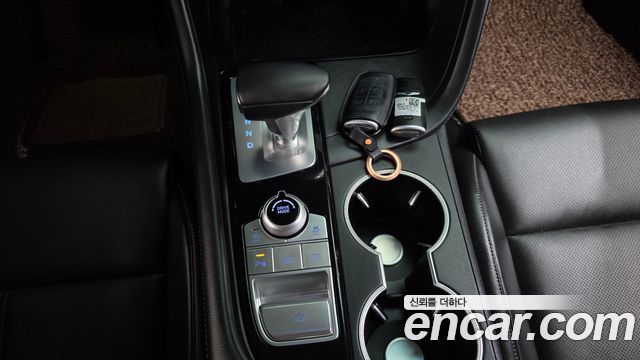 Genesis G70 2021 — photo 12