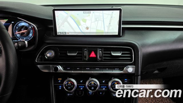 Genesis G70 2021 — photo 19