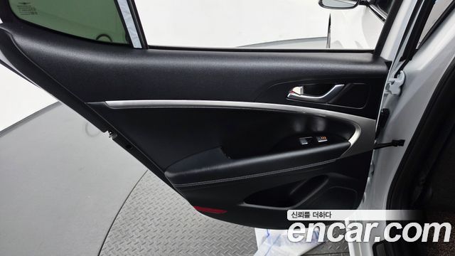 Genesis G70 2021 — photo 15