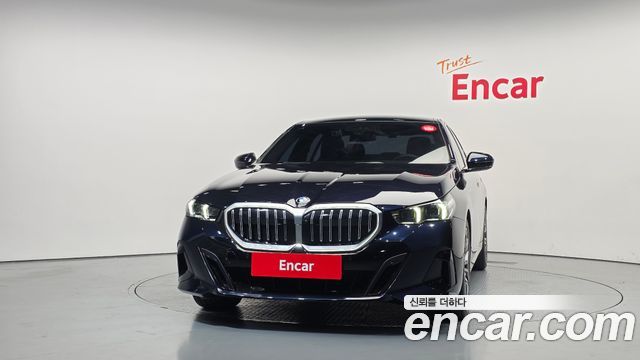BMW 5-Series 2024 — photo 3