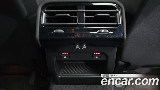 BMW 5-Series 2024 — photo 24
