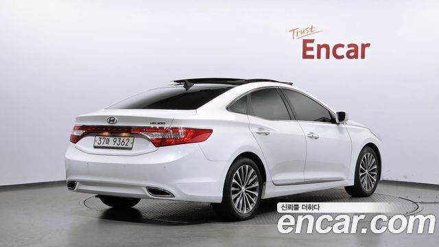 Hyundai Grandeur 2012 — photo 2