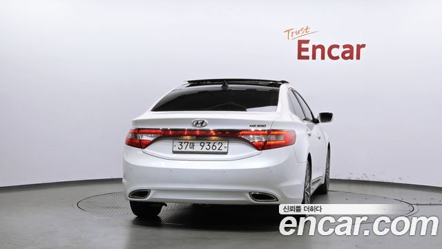 Hyundai Grandeur 2012 — photo 4