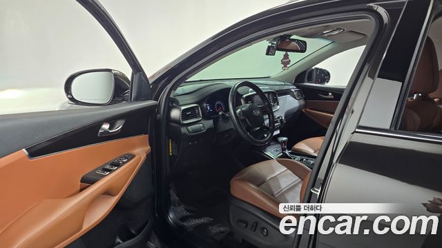 Kia Sorento 2019 — photo 13
