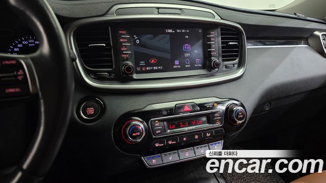 Kia Sorento 2019 — photo 18