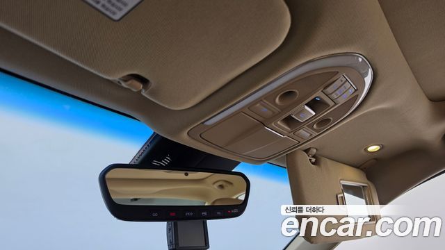 Genesis G80 2018 — photo 22