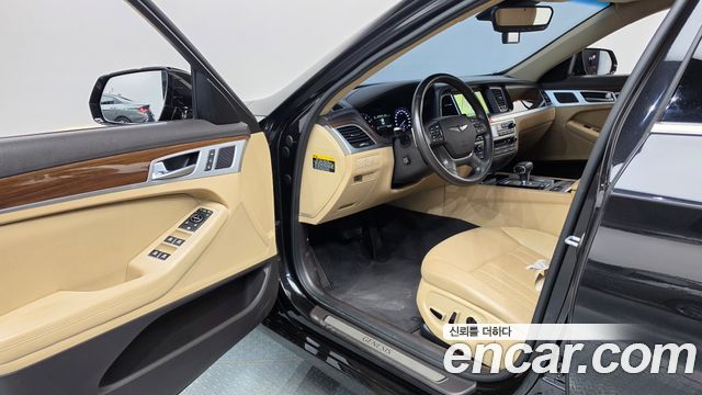 Genesis G80 2018 — photo 26