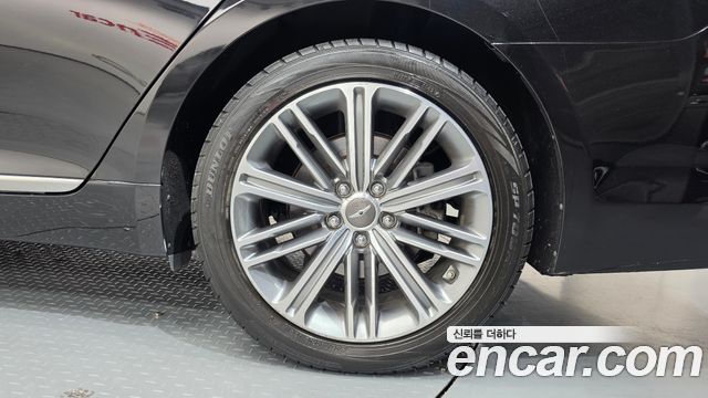 Genesis G80 2018 — photo 7