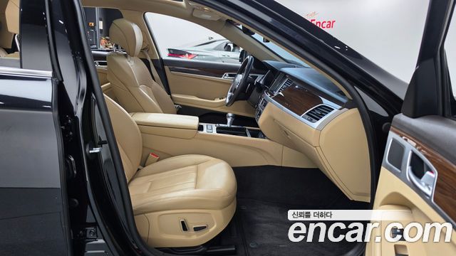Genesis G80 2018 — photo 27