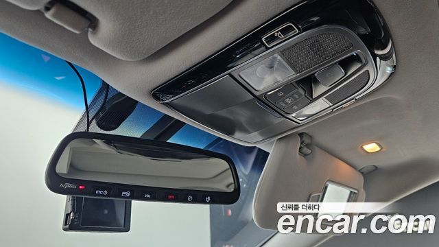 Hyundai Grandeur 2017 — photo 17