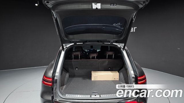 Genesis GV70 2023 — photo 37