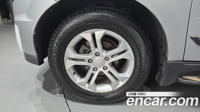 KG Mobility KORANDO 2012 — photo 5