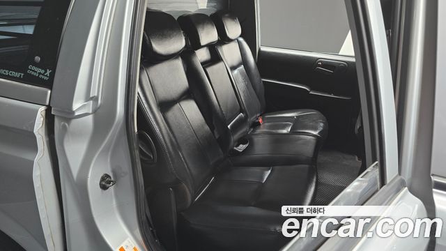 KG Mobility KORANDO 2012 — photo 12