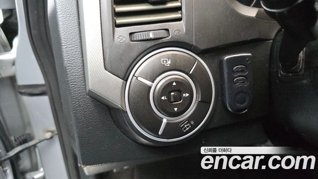 KG Mobility KORANDO 2012 — photo 17