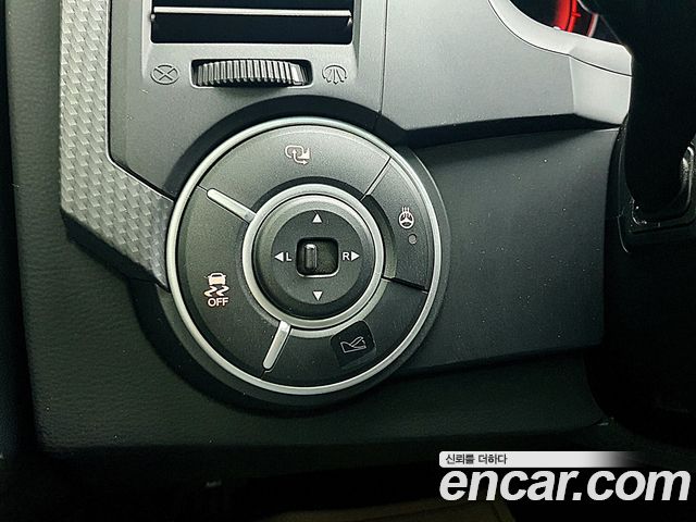 KG Mobility KORANDO 2015 — photo 10