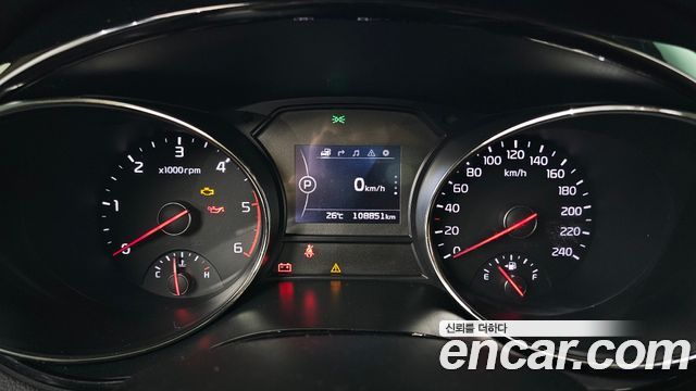 Kia Canival 2016 — photo 11