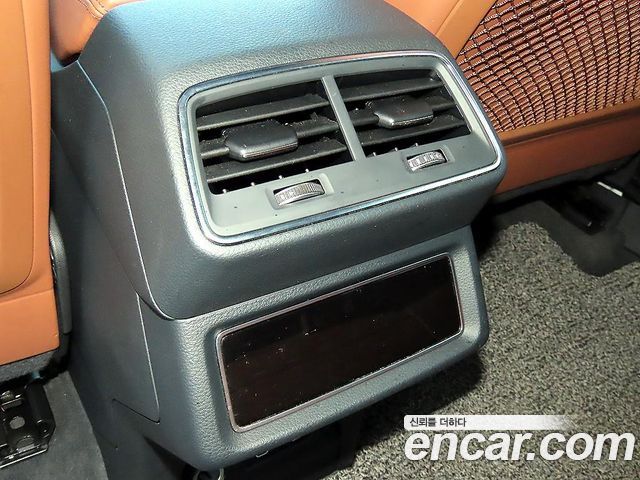 Audi e-tron 2021 — photo 14