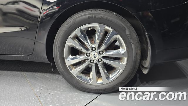 Kia Canival 2016 — photo 7