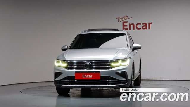 Volkswagen Tiguan 2022 — photo 3