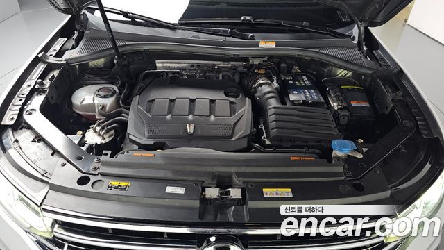 Volkswagen Tiguan 2022 — photo 6