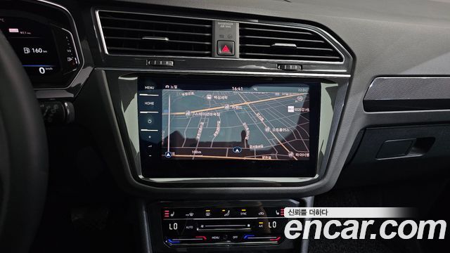Volkswagen Tiguan 2022 — photo 20