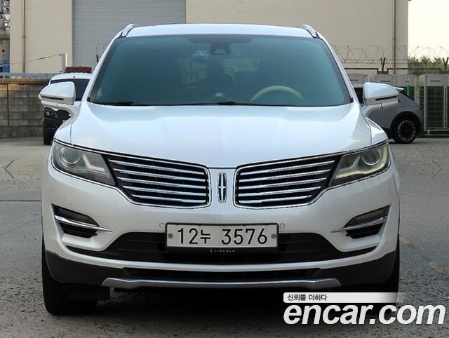 Lincoln MKC 2015 — photo 2