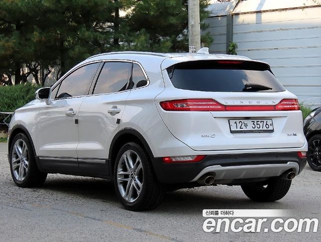 Lincoln MKC 2015 — photo 3
